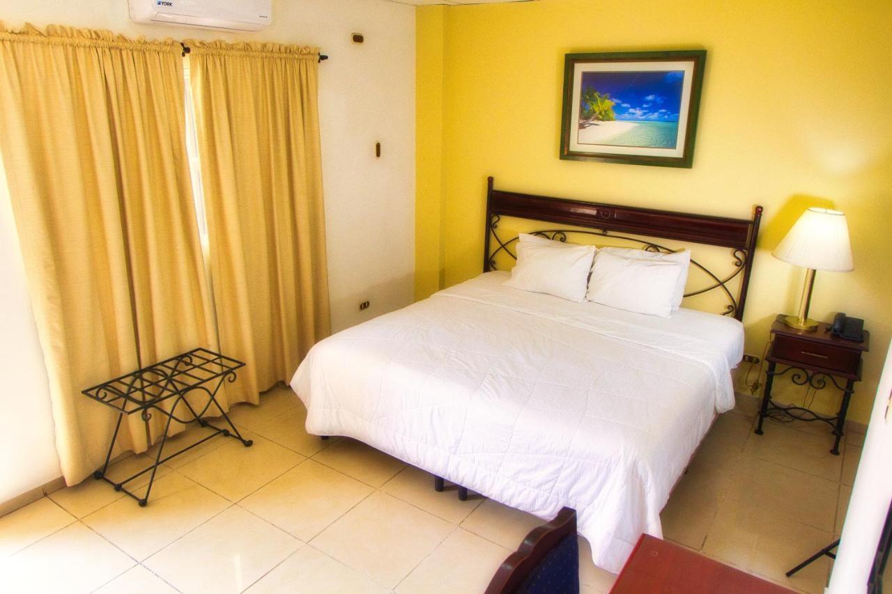 Hotel Santa Elena Antiguo Cuscatlán Exteriér fotografie