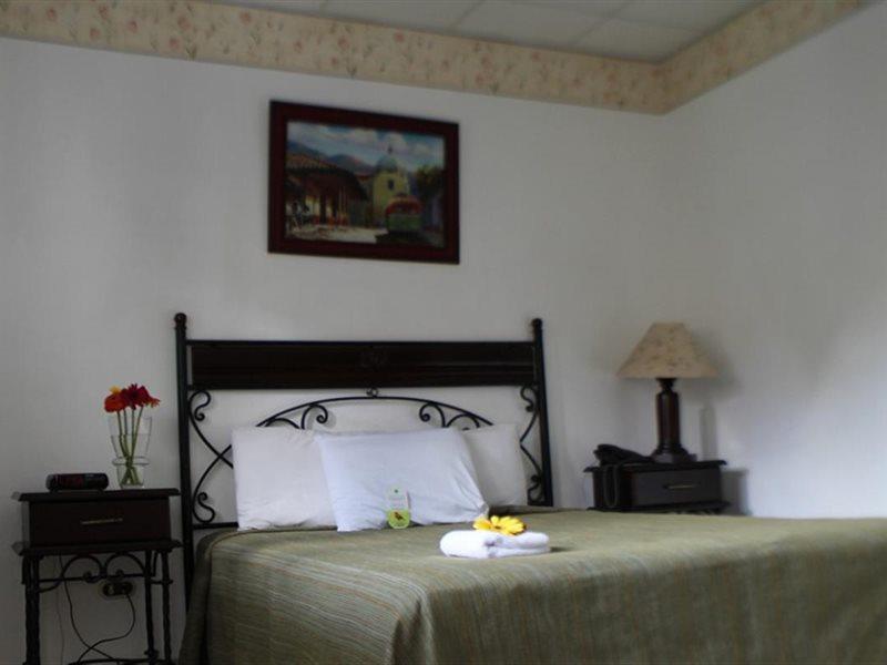 Hotel Santa Elena Antiguo Cuscatlán Exteriér fotografie